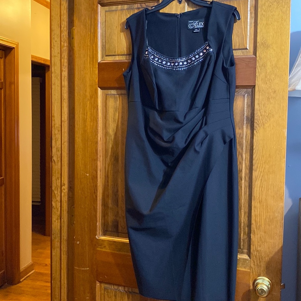 AlLEX EVENINGS ~dress